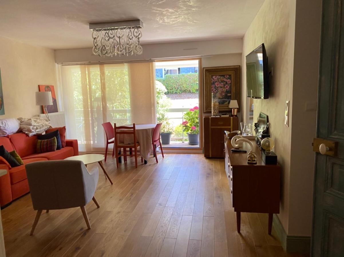 Appartement Monseigneur Vannes Zewnętrze zdjęcie